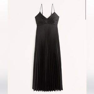 Abercrombie & Fitch Satin Pleated Maxi Dress